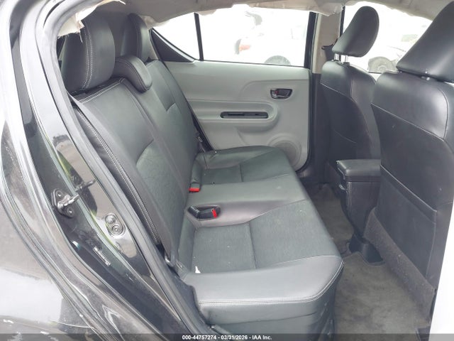 JTDKDTB30E1569373 Toyota Prius C Four