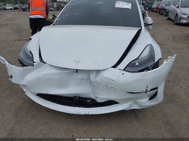 Продажа на аукционе авто 2021 Tesla Model 3 Standard Range Plus Rear-wheel Drive, vin: 5YJ3E1EA2MF911427, номер лота: 44757280