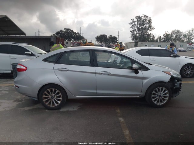 Ford FIESTA SE 2014 3FADP4BJ2EM174561 Image 14