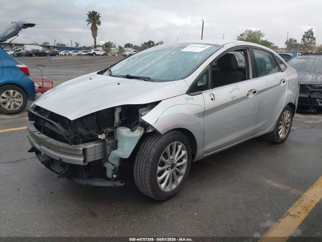 Ford FIESTA SE 2014 3FADP4BJ2EM174561 Image 2