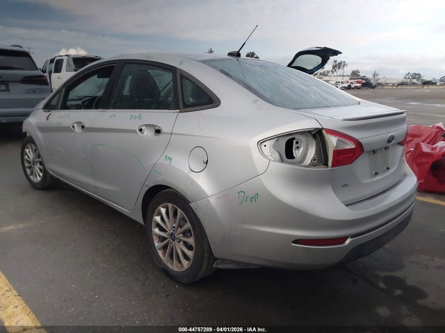 Ford FIESTA SE 2014 3FADP4BJ2EM174561 Image 3