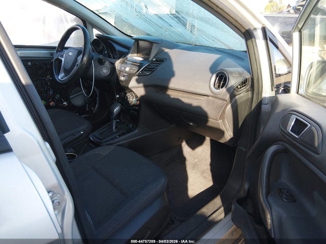 Ford FIESTA SE 2014 3FADP4BJ2EM174561 Image 5