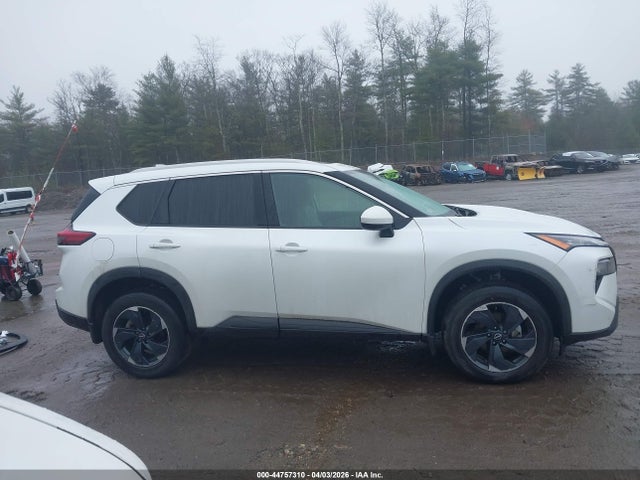 44757310 :رقم المزاد ، 5N1BT3BB0RC736086 vin ، 2024 Nissan Rogue Sv Intelligent Awd مزاد بيع