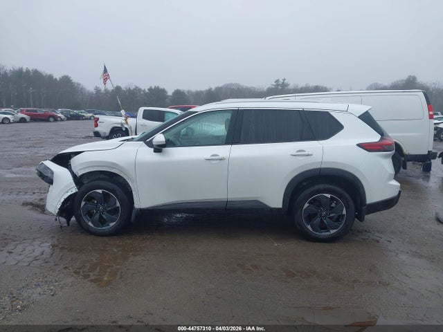44757310 :رقم المزاد ، 5N1BT3BB0RC736086 vin ، 2024 Nissan Rogue Sv Intelligent Awd مزاد بيع