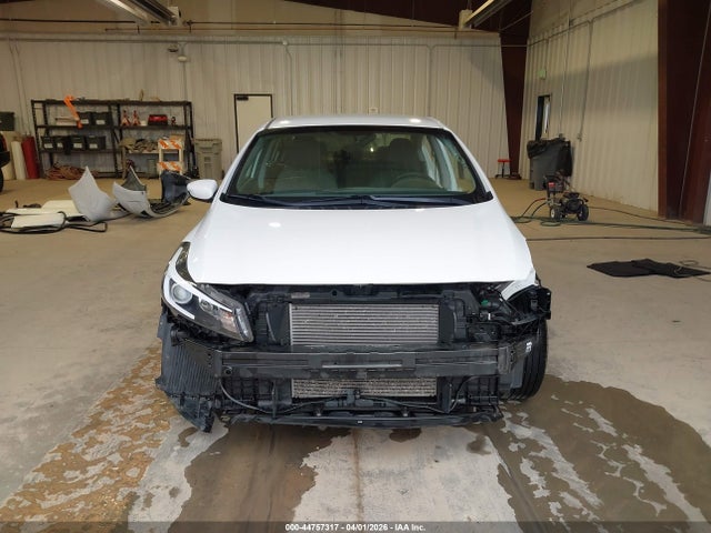 3KPFK4A74JE269182 KIA FORTE LX