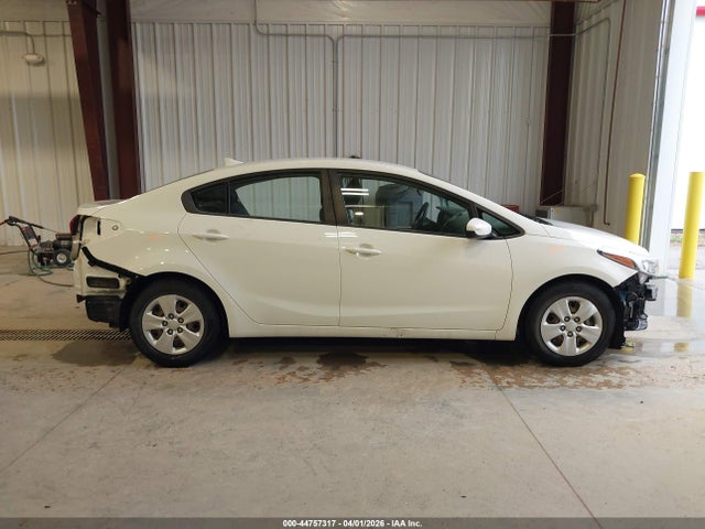 3KPFK4A74JE269182 KIA FORTE LX