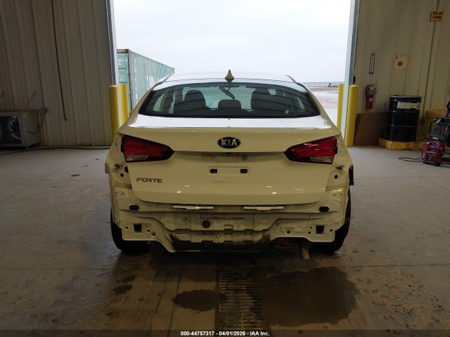 3KPFK4A74JE269182 KIA FORTE LX