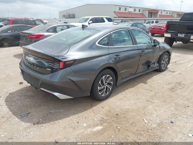 KMHL24JJ9TA151225 Hyundai Sonata Hybrid Blue