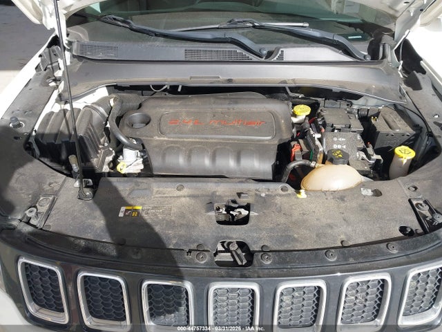 3C4NJCCB2JT362210 Jeep Compass Limited Fwd