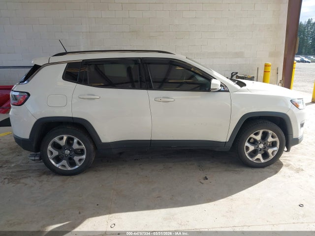 3C4NJCCB2JT362210 Jeep Compass Limited Fwd