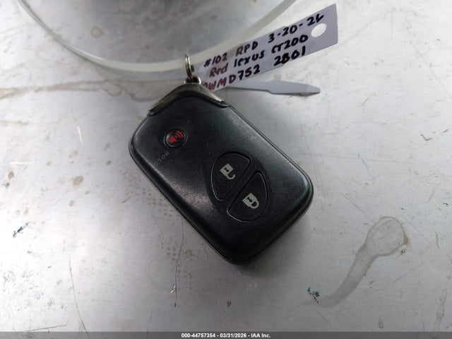 JTHKD5BH5E2192801 Lexus CT 200H
