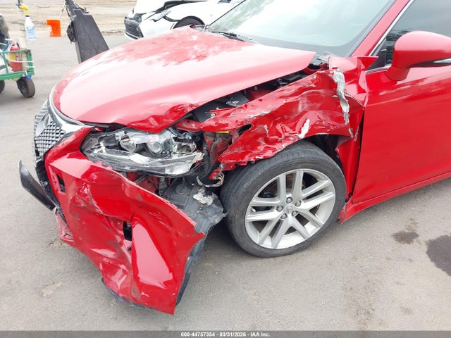 JTHKD5BH5E2192801 Lexus CT 200H