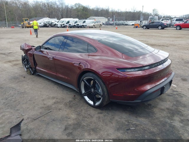 44757374 :رقم المزاد ، WP0AA2Y10NSA13761 vin ، 2022 Porsche Taycan مزاد بيع
