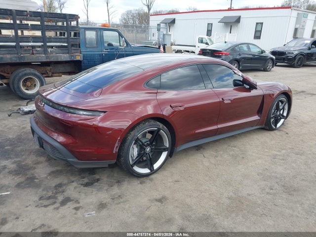 44757374 :رقم المزاد ، WP0AA2Y10NSA13761 vin ، 2022 Porsche Taycan مزاد بيع
