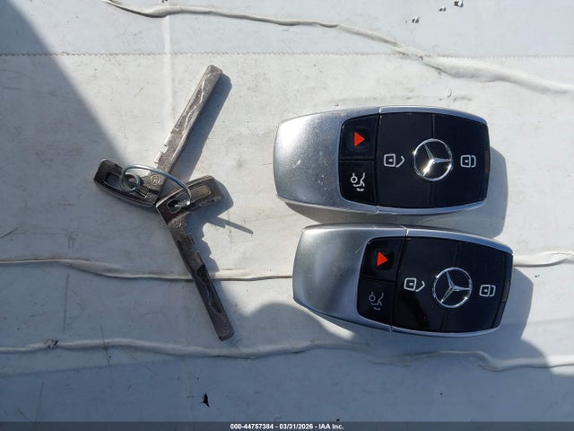 2017 MERCEDES-BENZ E 300 WDDZF4KB7HA076290 Photo 10