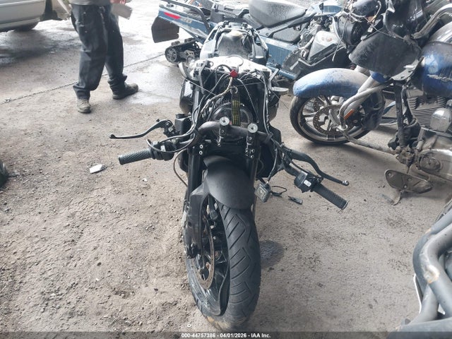 2019 INDIAN MOTORCYCLE CO. FTR 56KRTA229K3156889 Photo 4