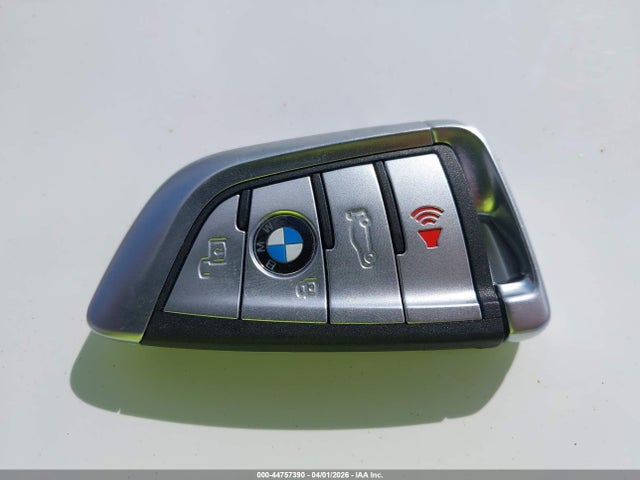 Продаж на аукціоні авто 2023 Bmw X6 M, vin: 5YMCY0C08P9N46401, номер лоту: 44757390