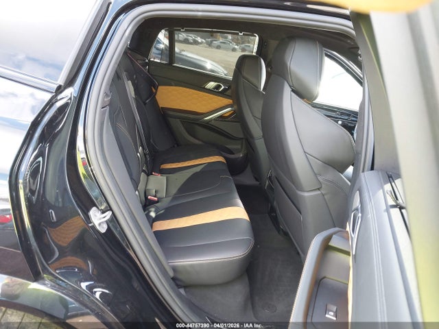 Продаж на аукціоні авто 2023 Bmw X6 M, vin: 5YMCY0C08P9N46401, номер лоту: 44757390