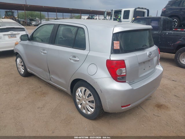 JTKKUPB43E1040721 Scion XD