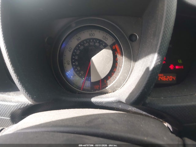 JTKKUPB43E1040721 Scion XD