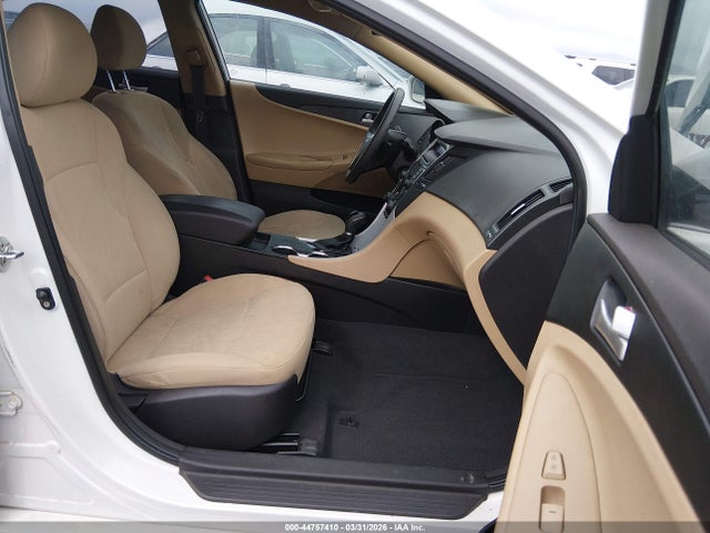 2011 HYUNDAI SONATA 5NPEB4AC2BH172732 Photo 4