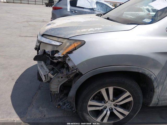 44757412 :رقم المزاد ، 5FNYF5H71HB027771 vin ، 2017 Honda Pilot Ex-l مزاد بيع