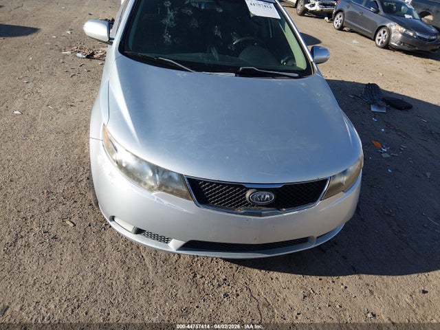 2010 Kia Forte Sx მანქანა იყიდება აუქციონზე, vin: KNAFW4A31A5053431, აუქციონის ნომერი: 44757414