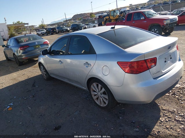 2010 Kia Forte Sx მანქანა იყიდება აუქციონზე, vin: KNAFW4A31A5053431, აუქციონის ნომერი: 44757414