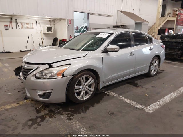 44757416 :رقم المزاد ، 1N4BL3AP3FC410429 vin ، 2015 Nissan Altima 3.5 Sl مزاد بيع