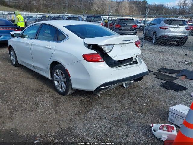 44757418 :رقم المزاد ، 1C3CCCABXFN756635 vin ، 2015 Chrysler 200 Limited مزاد بيع