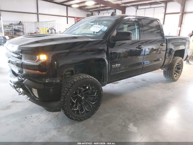 Продаж на аукціоні авто 2017 Chevrolet Silverado 1500 2lt, vin: 3GCUKREC3HG205600, номер лоту: 44757422