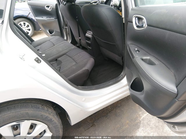 3N1AB7AP4HL667285 Nissan SENTRA SV