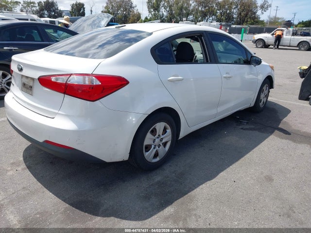 Aukcja sprzedaży 2016 Kia Forte Lx, vin: KNAFX4A65G5549400, numer aukcji: 44757431