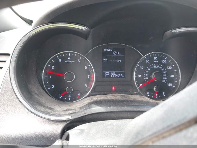 Aukcja sprzedaży 2016 Kia Forte Lx, vin: KNAFX4A65G5549400, numer aukcji: 44757431
