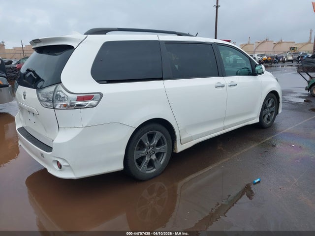 Aukcja sprzedaży 2020 Toyota Sienna Se, vin: 5TDXZ3DC6LS064149, numer aukcji: 44757438