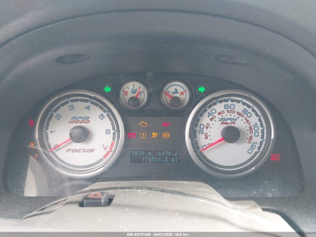 2010 Ford Focus Ses მანქანა იყიდება აუქციონზე, vin: 1FAHP3GN9AW222915, აუქციონის ნომერი: 44757440