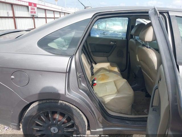 2010 Ford Focus Ses მანქანა იყიდება აუქციონზე, vin: 1FAHP3GN9AW222915, აუქციონის ნომერი: 44757440