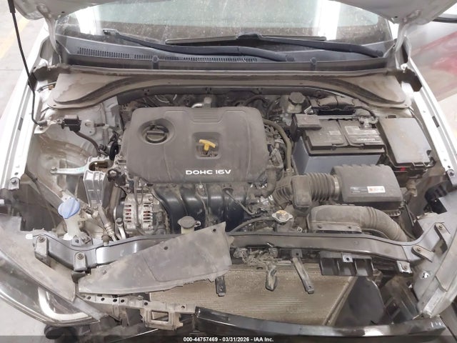 Hyundai ELANTRA SE 2018 5NPD74LF8JH287063 Image 10