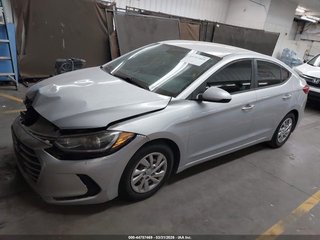 Hyundai ELANTRA SE 2018 5NPD74LF8JH287063 Image 2