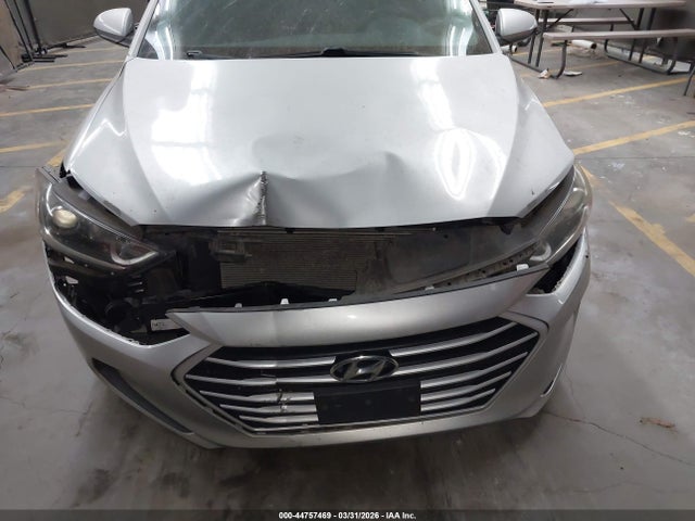 Hyundai ELANTRA SE 2018 5NPD74LF8JH287063 Image 6