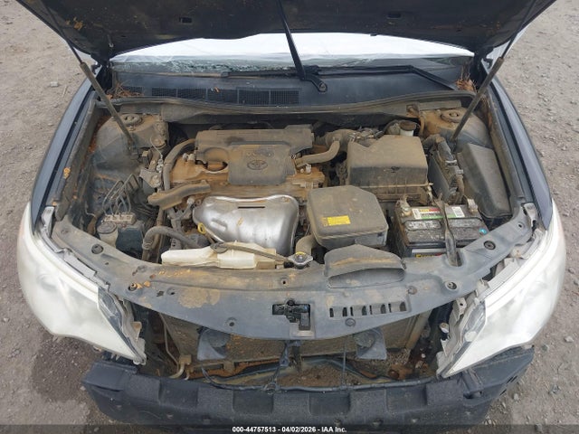 2014 Toyota Camry Xle მანქანა იყიდება აუქციონზე, vin: 4T4BF1FK9ER374808, აუქციონის ნომერი: 44757513
