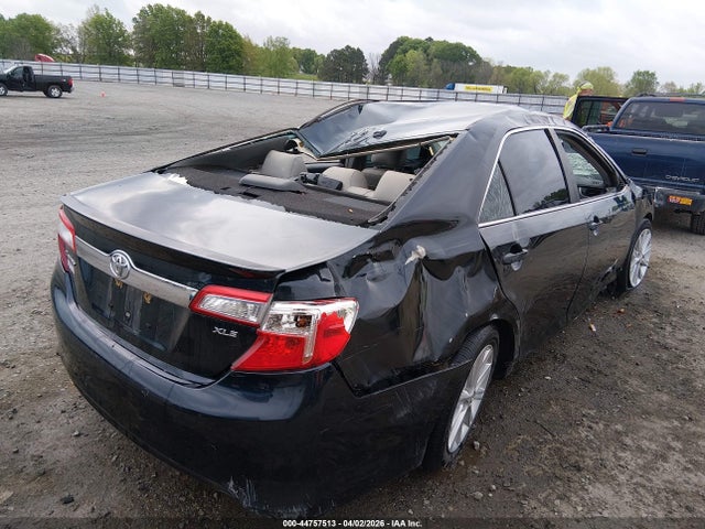 2014 Toyota Camry Xle მანქანა იყიდება აუქციონზე, vin: 4T4BF1FK9ER374808, აუქციონის ნომერი: 44757513