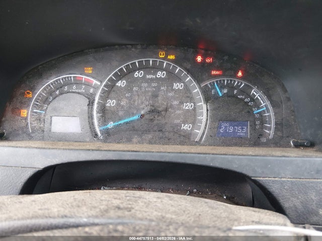 2014 Toyota Camry Xle მანქანა იყიდება აუქციონზე, vin: 4T4BF1FK9ER374808, აუქციონის ნომერი: 44757513