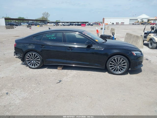 Aukcja sprzedaży 2022 Audi A5 Sportback Premium Plus 40 Tfsi Quattro S Tronic, vin: WAUCBCF52NA005565, numer aukcji: 44757521