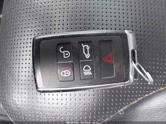 SALRR2RV0JA059173 Land Rover Discovery Hse