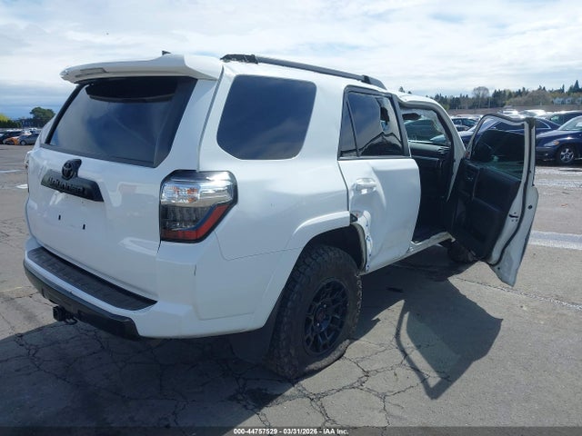 Aukcja sprzedaży 2022 Toyota 4runner Trd Off Road Premium, vin: JTERU5JR8N5985837, numer aukcji: 44757529