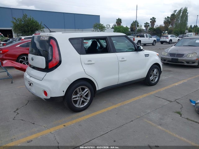 44757531 :رقم المزاد ، KNDJP3A59H7412206 vin ، 2017 Kia Soul + مزاد بيع