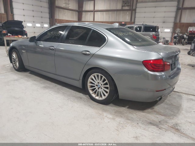 2011 BMW 535I WBAFU7C54BC874090 Photo 2