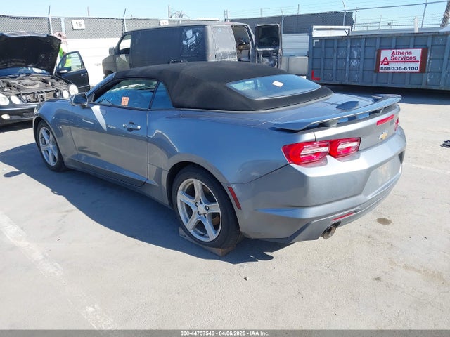 44757546 :رقم المزاد ، 1G1FB3DS3M0126711 vin ، 2021 Chevrolet Camaro Rwd  1lt مزاد بيع
