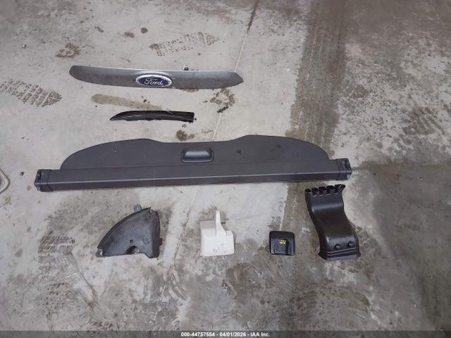 1FADP5AU9EL520589 Ford C-max Hybrid Se